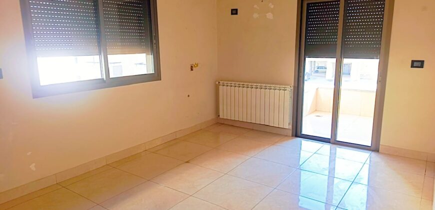 Spacious apartment 280 sqm for rent in Haouch El Omara Stargate Area #6818