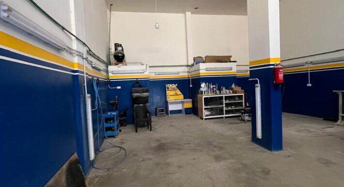 madine el sinayia fully equipped paint shop for rent #6798