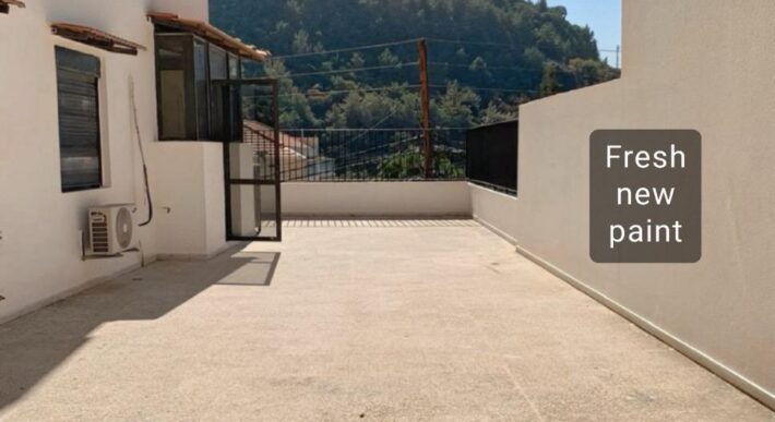 rabweh semi furnished apartment 175 sqm + 120 sqm terrace #6796