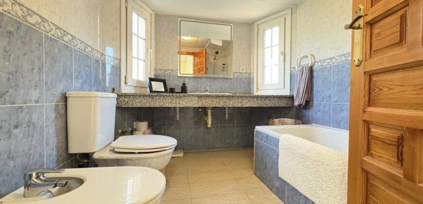 Spain Get your residency! villa within the safe and peaceful environment SVM747615