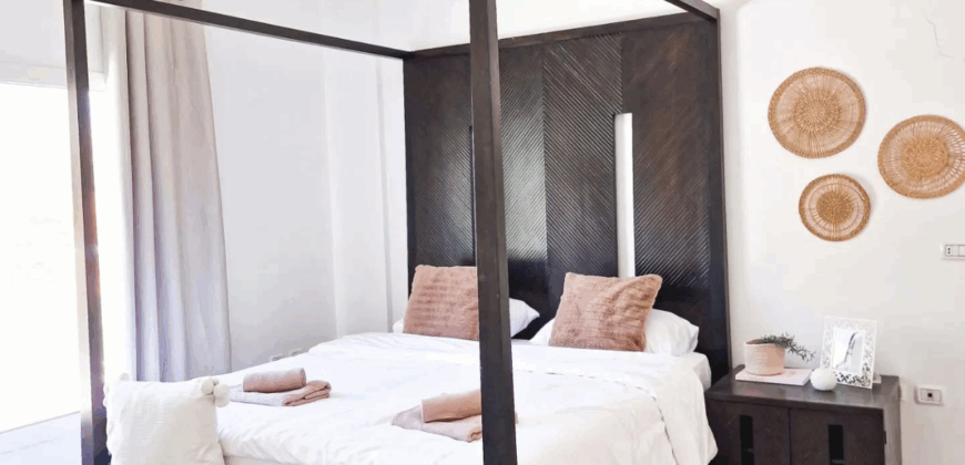 saghbine luxurious villa on a 2800 sqm land overlooking lake Qaraoun #6815