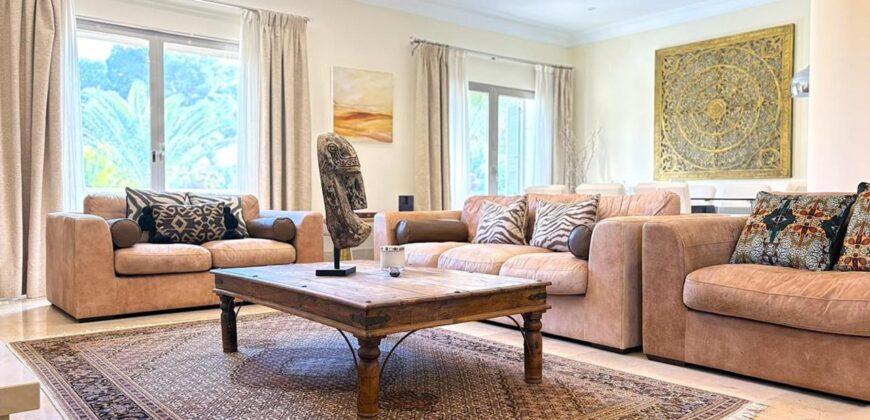 Spain Get your residency! luxury villa in the prestigious area SVM747554