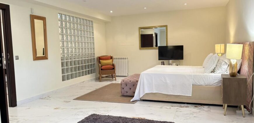 Spain Get your residency! luxury villa in the prestigious area SVM747554