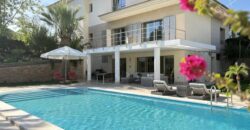 Spain Get your residency! luxury villa in the prestigious area SVM747554