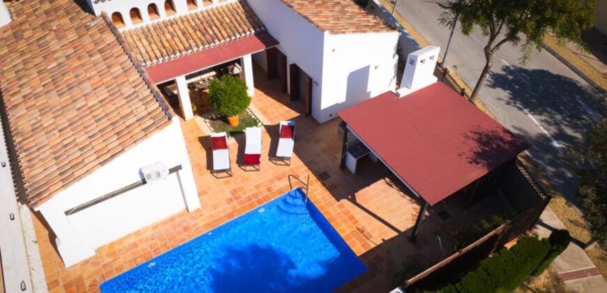 Spain Get your residency! villa with pool prime location SVM746697
