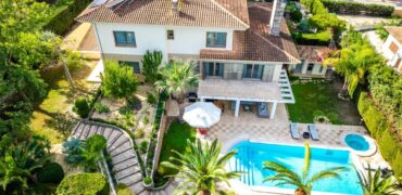 Spain Get your residency! luxury villa in the prestigious area SVM747554