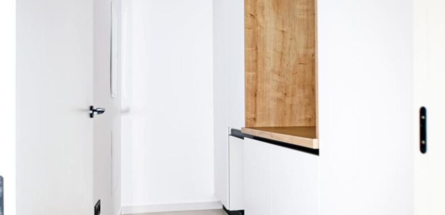 Spain Get your residency! fully furnished villa in a gated community SVM745434