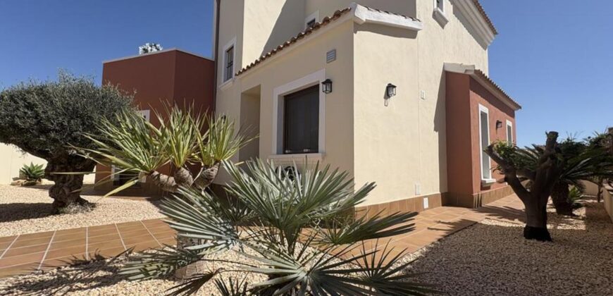 Spain Get your residency! villa prime location in a private community SVM728520