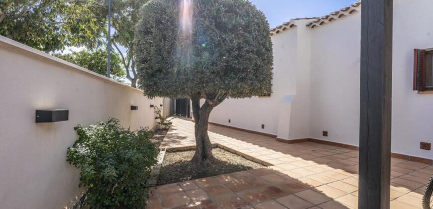 Spain Get your residency! villa with pool prime location SVM746697