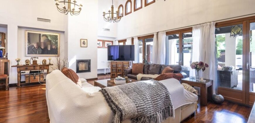 Spain Get your residency! villa with pool prime location SVM746697