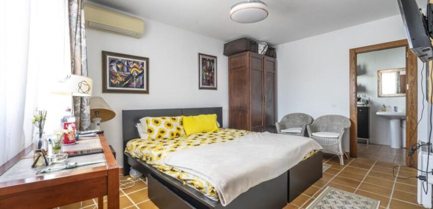 Spain Get your residency! villa with pool prime location SVM746697