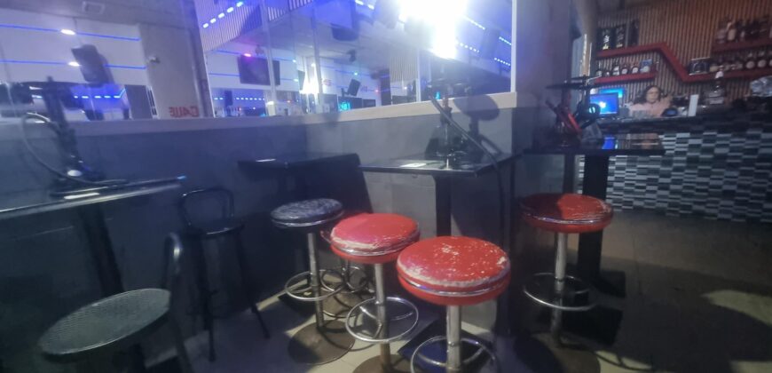 PROFITABLE INVESTMENT! shop leased to a music bar, prime location PR-00385