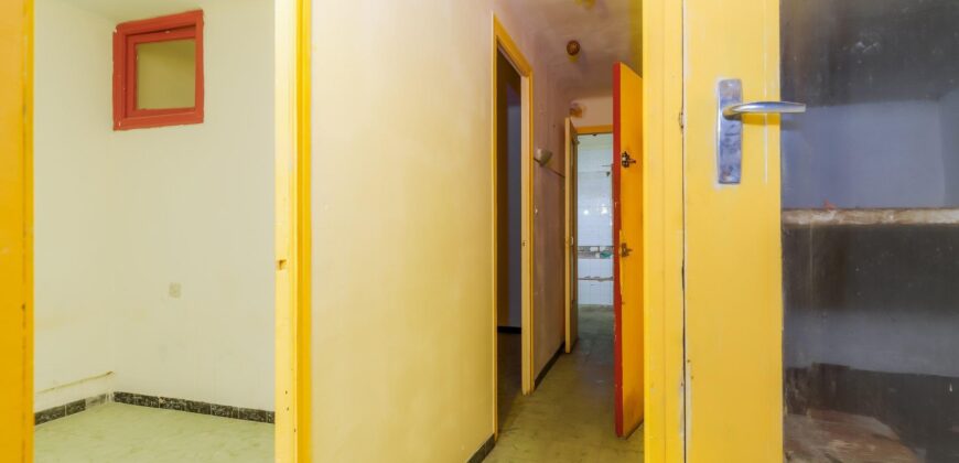 Spain Get your residency! excellent investment! building need renovation pr-00392