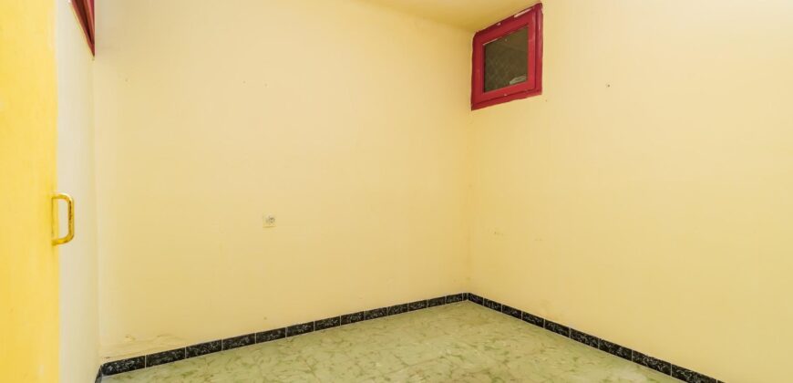 Spain Get your residency! excellent investment! building need renovation pr-00392