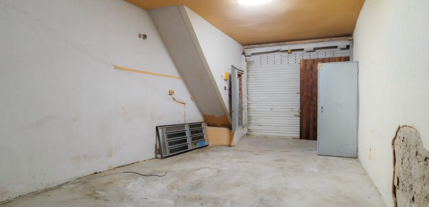 Spain Get your residency! excellent investment! building need renovation pr-00392