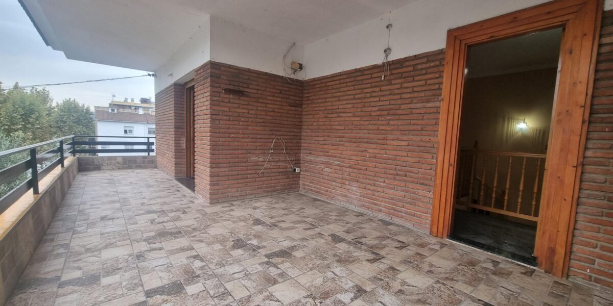 Spain Get your residency! apartment with terrace and garden PR-00388