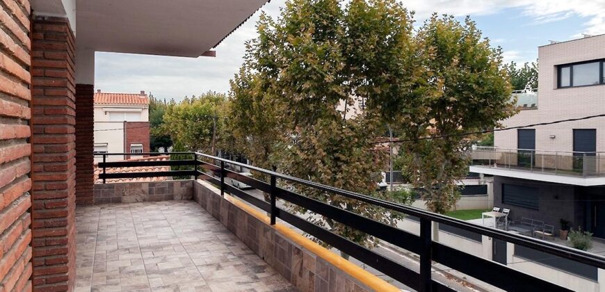 Spain Get your residency! apartment with terrace and garden PR-00388