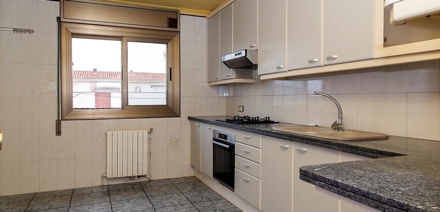 Spain Get your residency! apartment with terrace and garden PR-00388