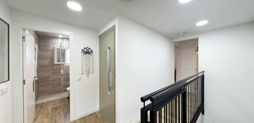 Spain Get your residency! renovated villa with pool and garden PR-0001