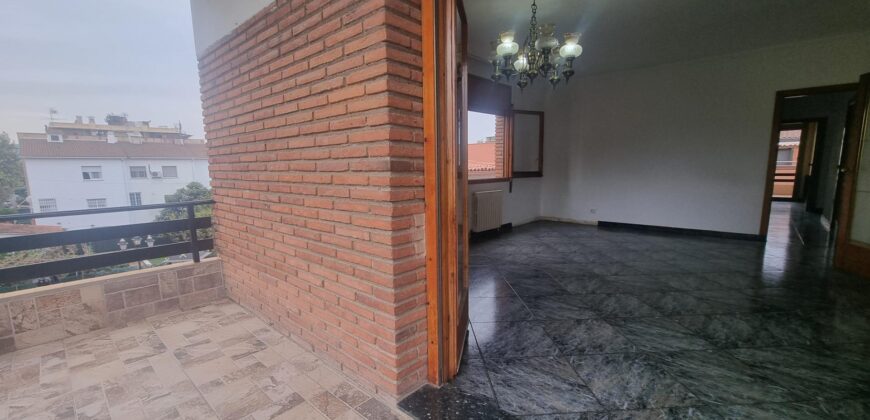 Spain Get your residency! apartment with terrace and garden PR-00388