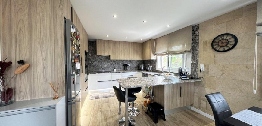 Spain Get your residency! renovated villa with pool and garden PR-0001