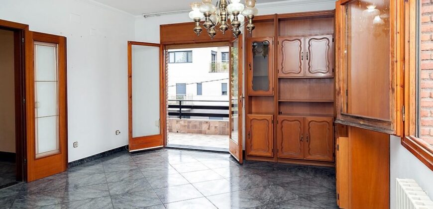 Spain Get your residency! apartment with terrace and garden PR-00388