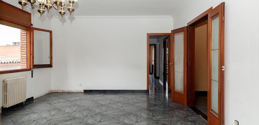 Spain Get your residency! apartment with terrace and garden PR-00388