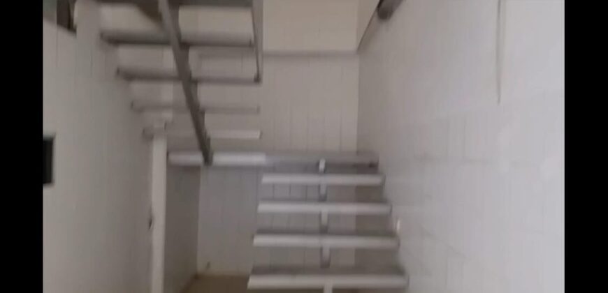 Shop 200 sqm, two floors for rent in zahle maalaka main road #6825