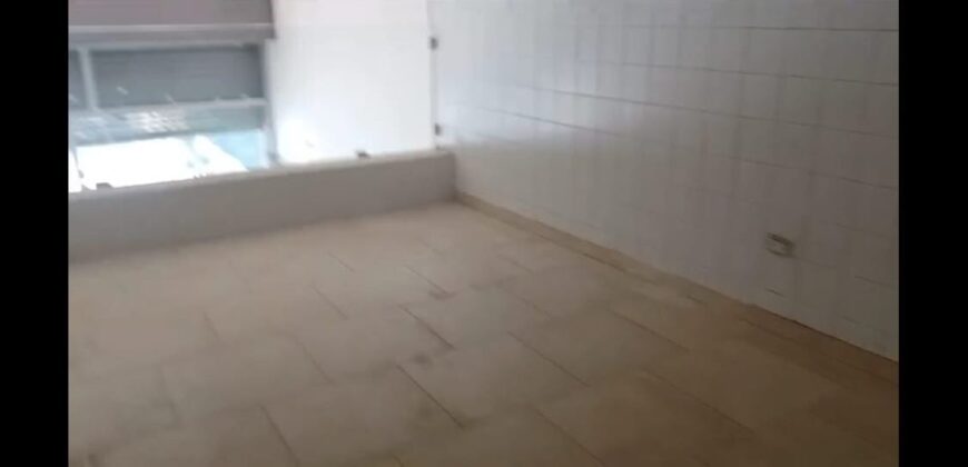 Shop 200 sqm, two floors for rent in zahle maalaka main road #6825