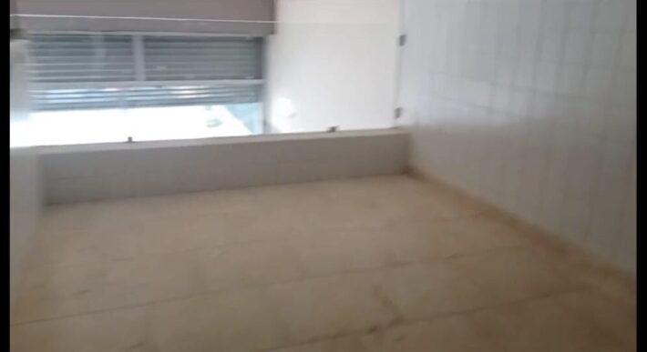 Shop 200 sqm, two floors for rent in zahle maalaka main road #6825