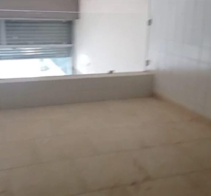 Shop 200 sqm, two floors for rent in zahle maalaka main road #6825
