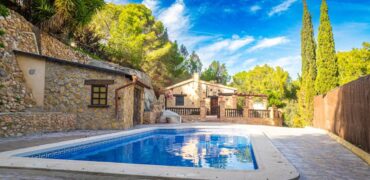 Spain Get your residency! villa with pool in a peaceful area SVM750955