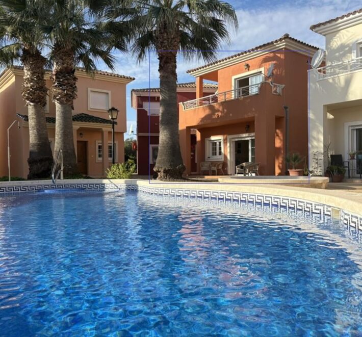 Spain Get your residency! independent house in a gated community SVM750857