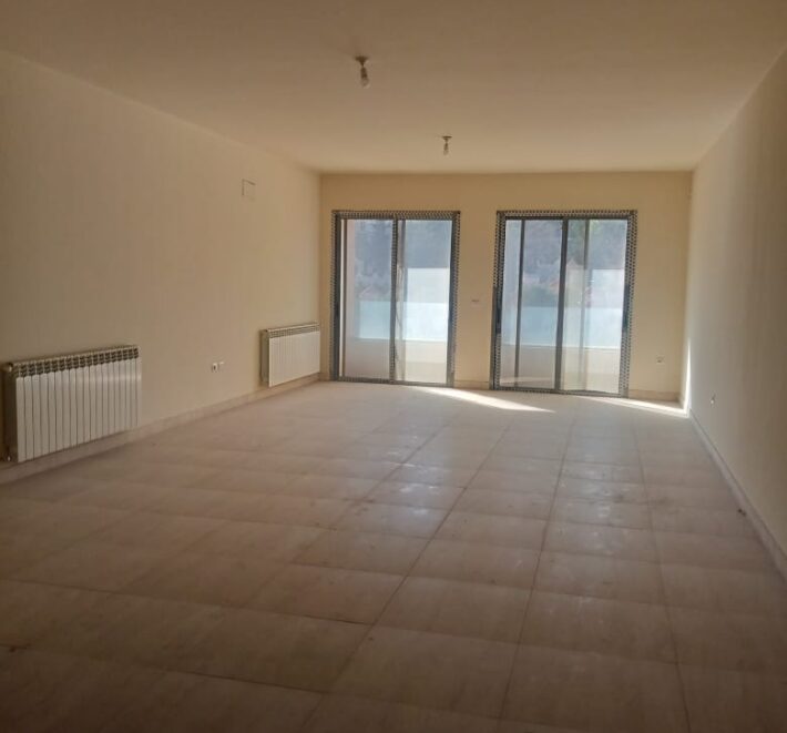 zahle boulevard office 90 sqm for rent prime commercial center #6857