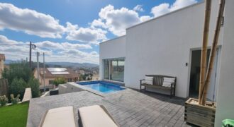 Spain Get your residency! luxury villa in a quiet residential area PR-00404
