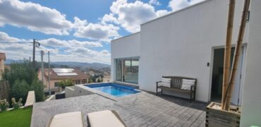 Spain Get your residency! luxury villa in a quiet residential area PR-00404