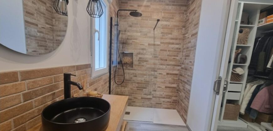 Spain Get your residency! luxury villa in a quiet residential area PR-00404