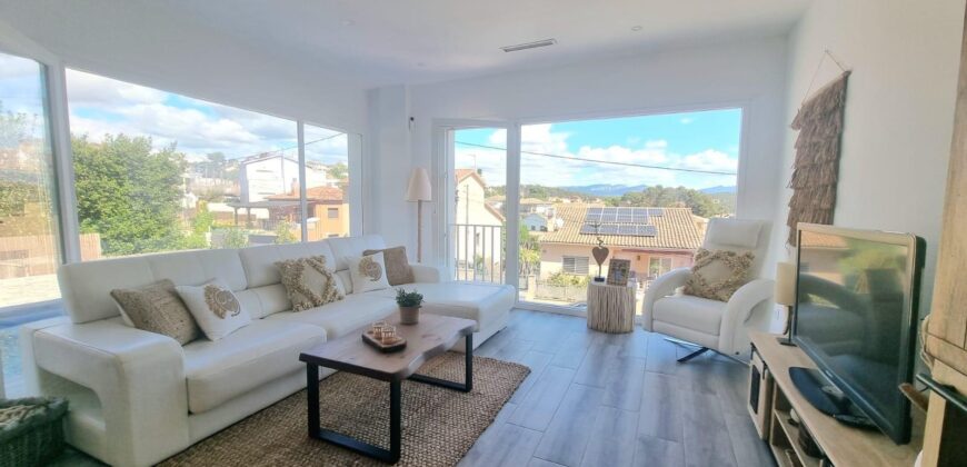 Spain Get your residency! luxury villa in a quiet residential area PR-00404