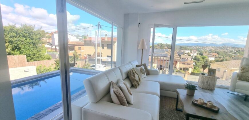 Spain Get your residency! luxury villa in a quiet residential area PR-00404