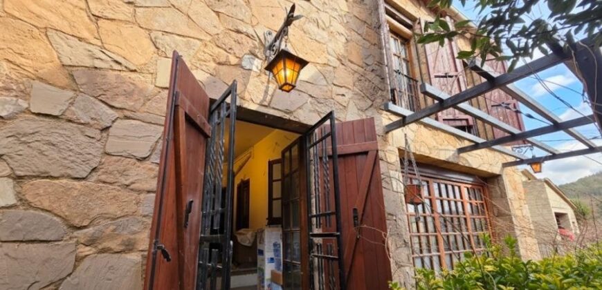 Spain Get your residency! Country house in a calm area PR-00420