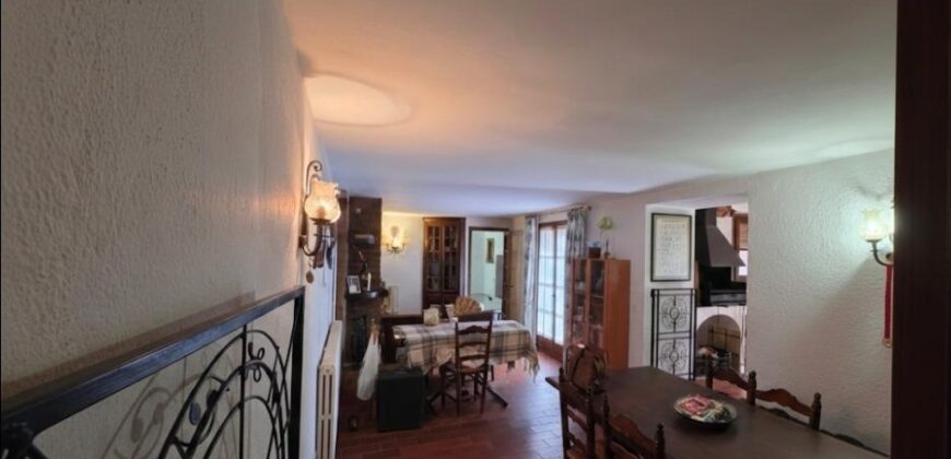 Spain Get your residency! Country house in a calm area PR-00420