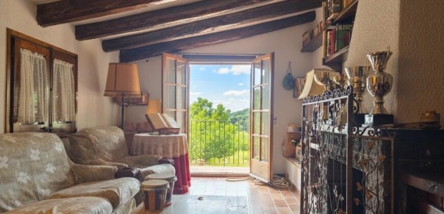 Spain Get your residency! Country house in a calm area PR-00420