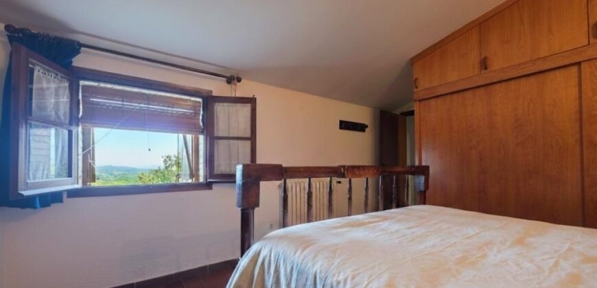 Spain Get your residency! Country house in a calm area PR-00420