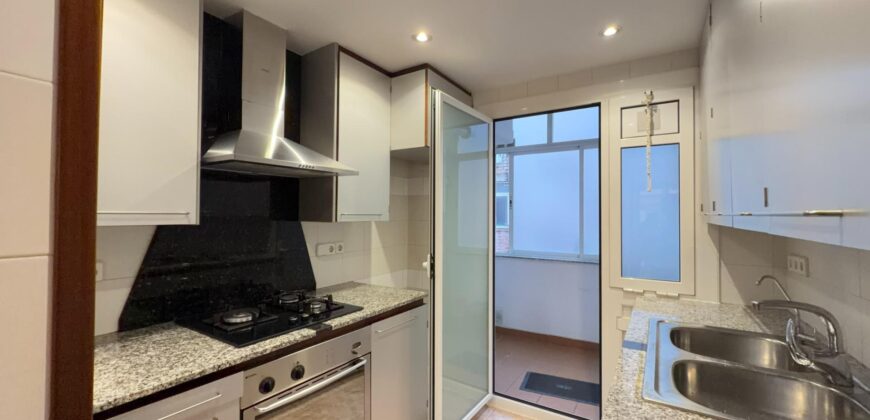 Spain Get your residency! apartment in a good location PR-00418