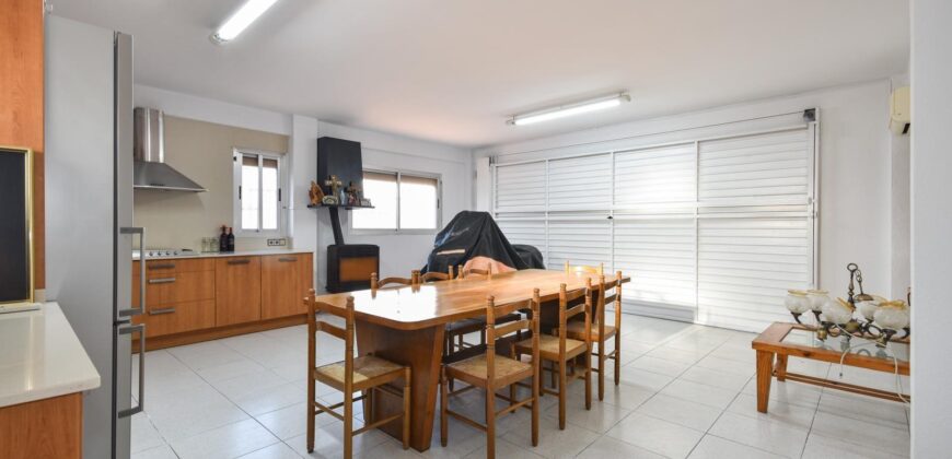 Spain get your residency! furnished house in a quiet neighborhood PR-00436