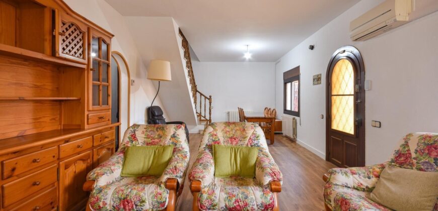 Spain get your residency! furnished house in a quiet neighborhood PR-00436