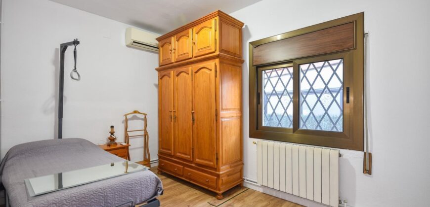 Spain get your residency! furnished house in a quiet neighborhood PR-00436