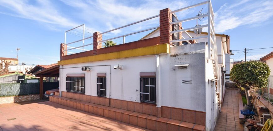 Spain get your residency! furnished house in a quiet neighborhood PR-00436