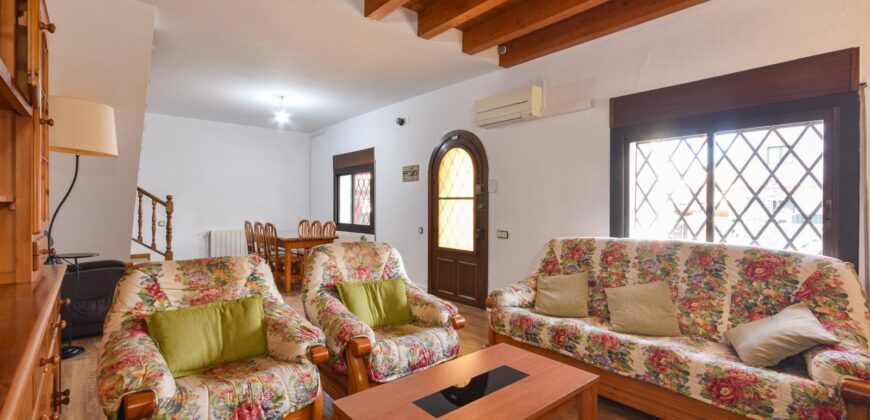 Spain get your residency! furnished house in a quiet neighborhood PR-00436