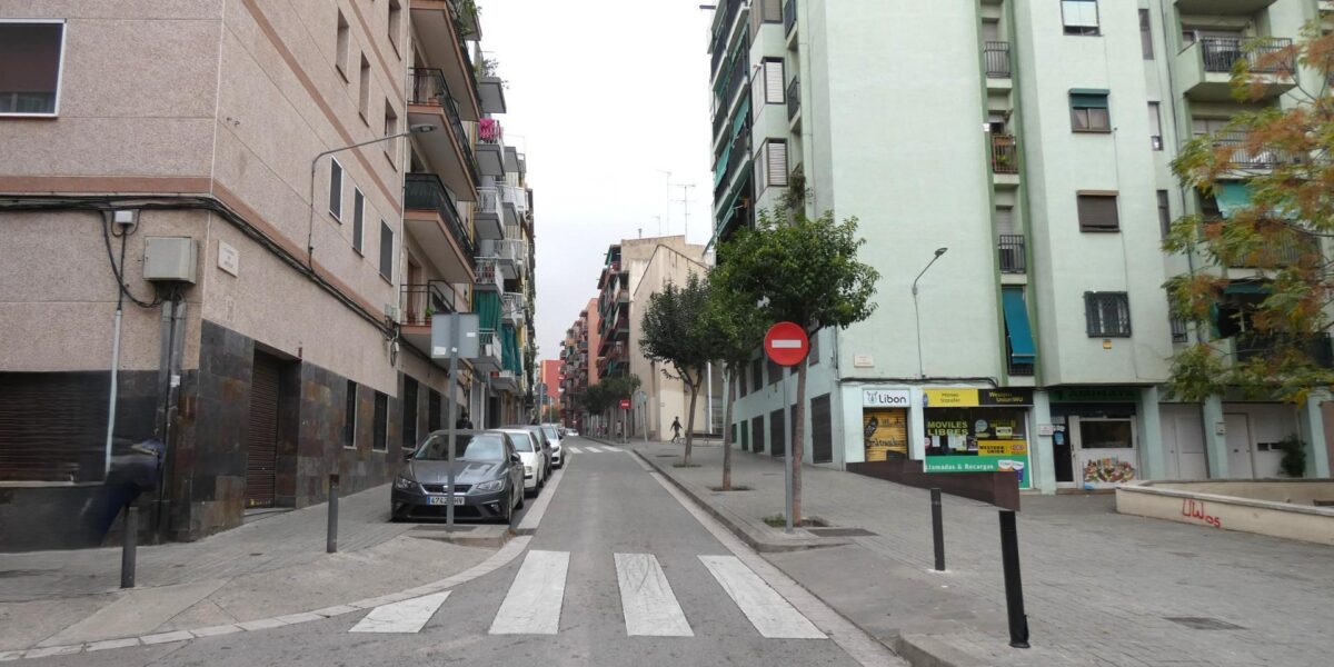 commercial shop with terrace in Mataró, Barcelona PR-00405